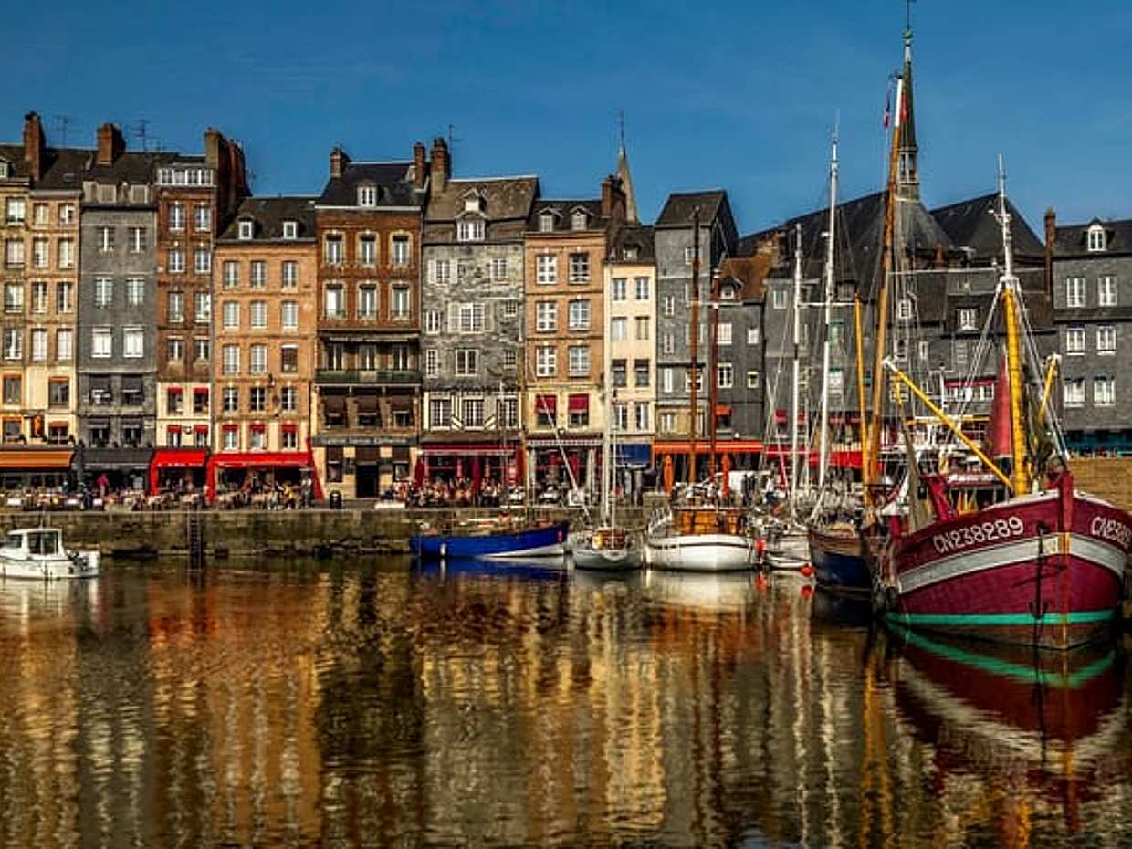 Private Normandy Live guided Rouen, Honfleur, Deauville Trip.