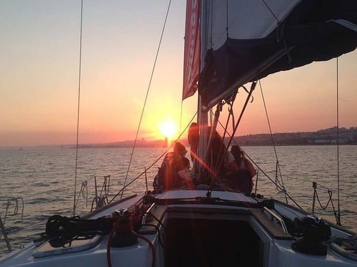 Sunset Sailing Tour On The Tagus River in Portugal, Lisboa, photo 5