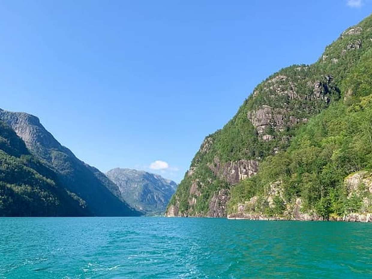 Private yacht Fjord and waterfalls cruise to Modal / Mostraumen, photo 4