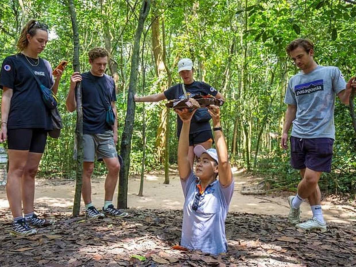 HCM City: 1 giorno ai tunnel di Cu Chi e al villaggio liberato in Vietnam, Ho Chi Minh City