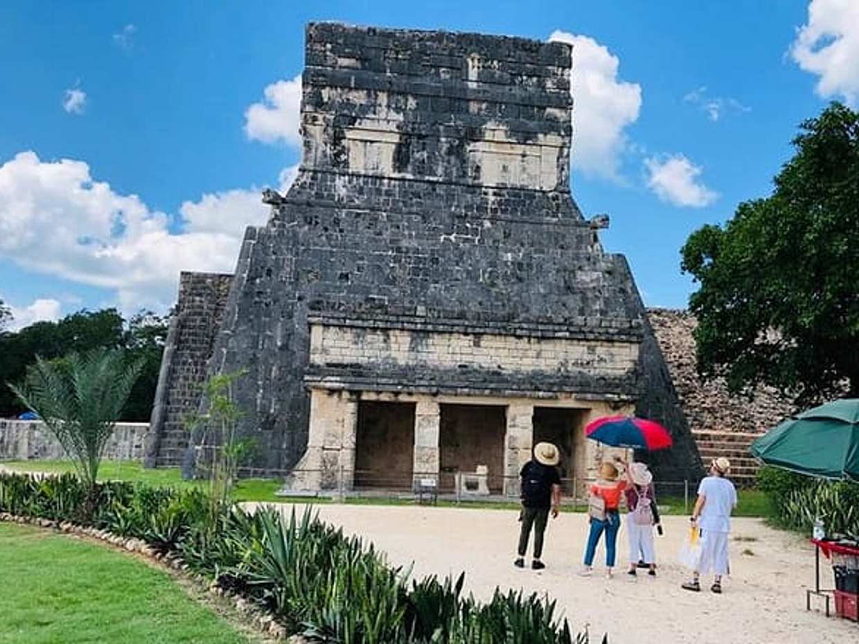 Full Day Tour Chichén Itzá Cenote Saamal Valladolid with buffet, photo 5