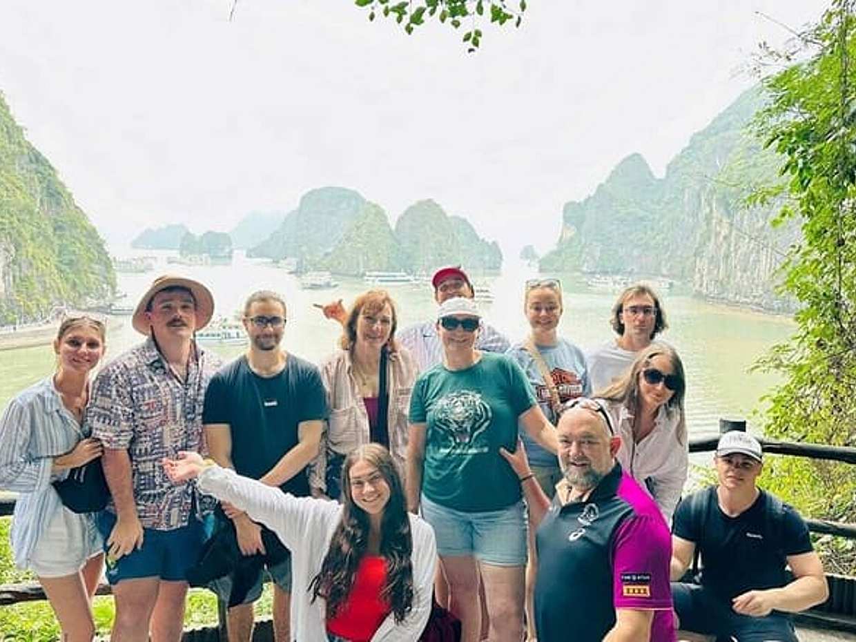 5-Star Ha Long Bay Day Cruise: Jacuzzi, Kayaking & Scenic Wonders, photo 4