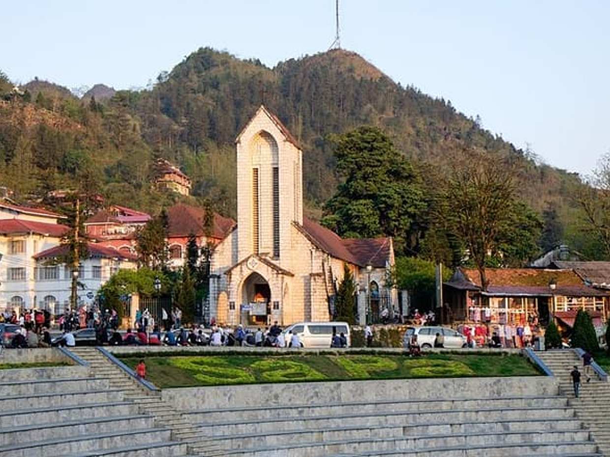 From Hanoi: 2-Day Hotel 4 Star Overnight Sapa Tour, photo 2