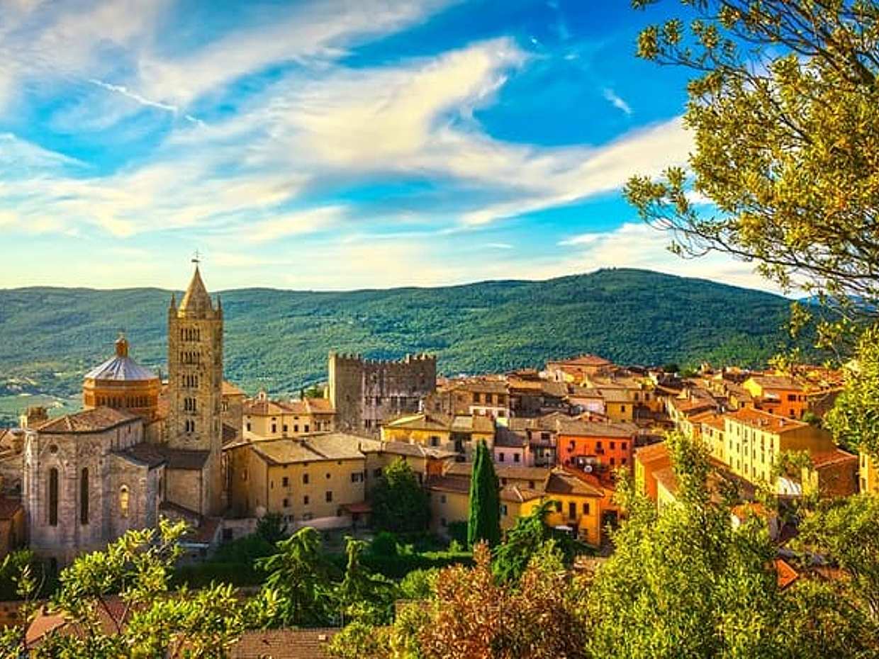 Private transfer from Florence to Massa with private driver in Italy, Tuscany, photo 4