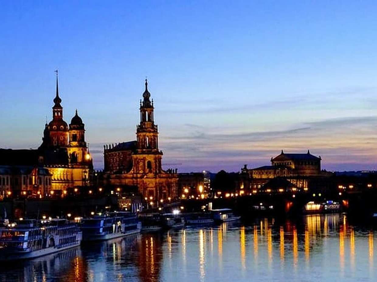 From Prague to Berlin, Private Transfer with Sightseeing Stops with Local Driver, photo 4