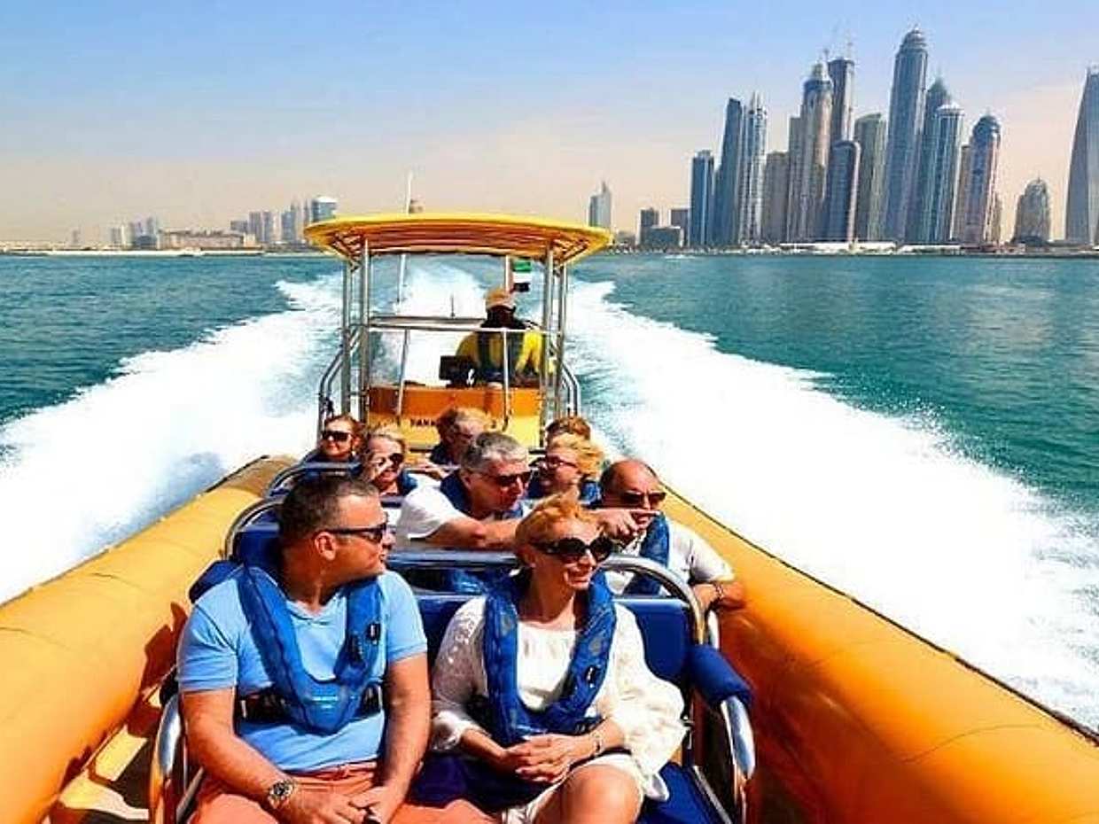 Abu Dhabi Speed Boat Tour