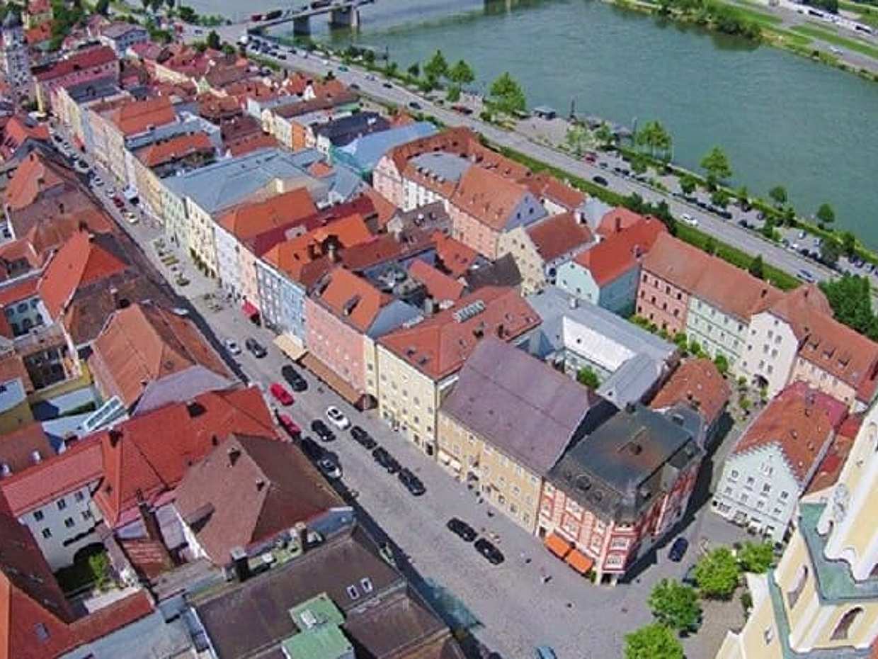 Private Transfer from Prague to Vilshofen with stop in Č.Krumlov or Hluboká, photo 5