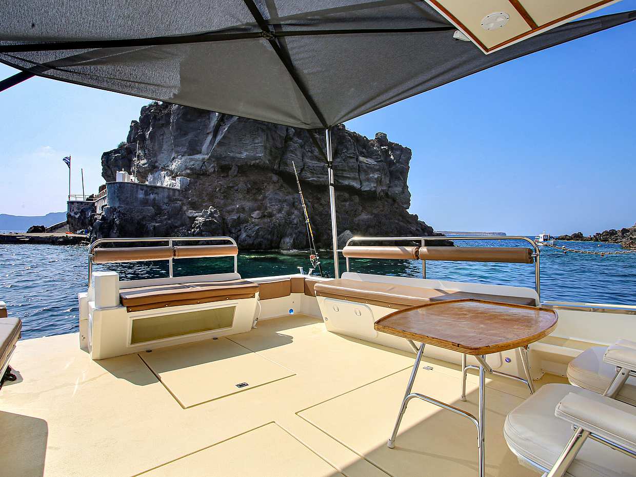 Santorini Private 5-hour Fishing Tour in Greece, Thera, photo 5