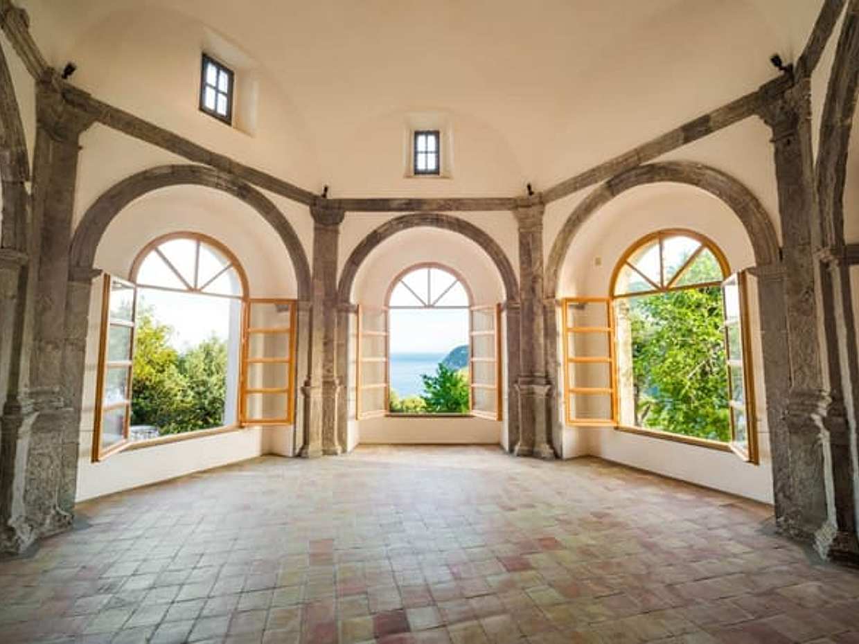 Ischia: Guided tour in English of the Aragonese Castle + hotel transfer, photo 2