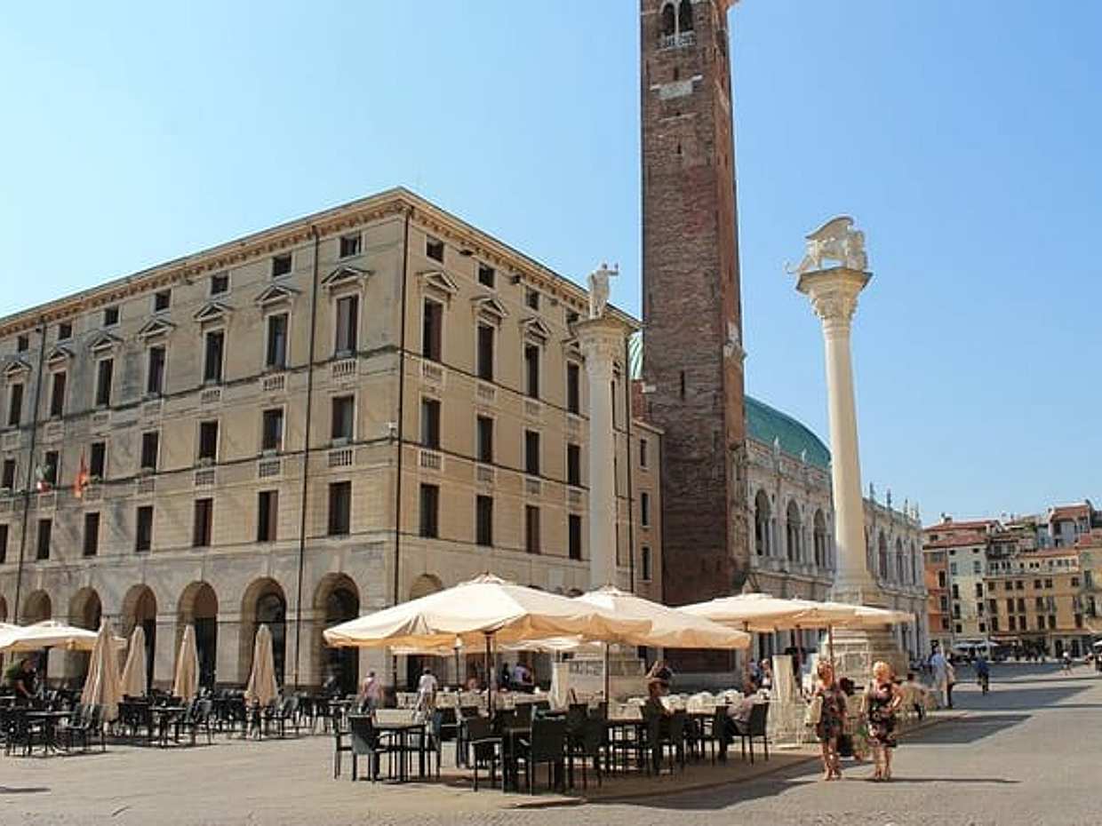 Vicenza Private Historic Walking Tour, photo 2