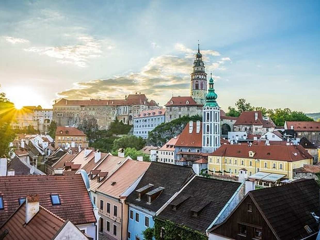 Cesky Krumlov and Hluboka Castle Day Tour from Prague in Czechia, photo 5