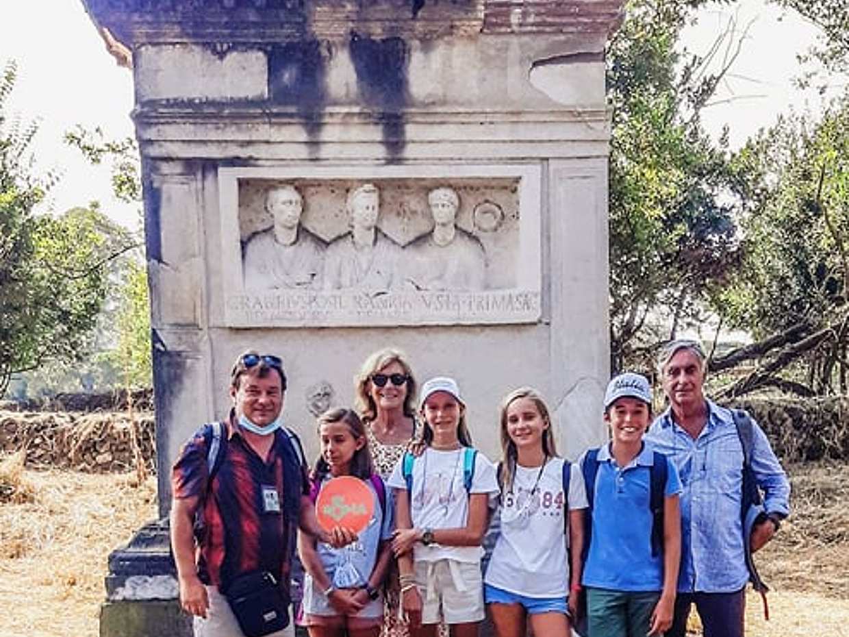 Appian way Walking tour and Catacombs of Rome, photo 3