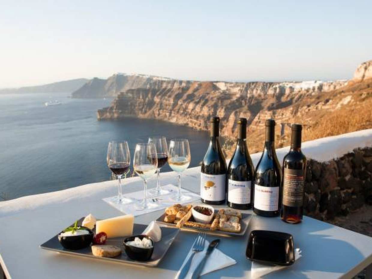 Santorini Wine Tour