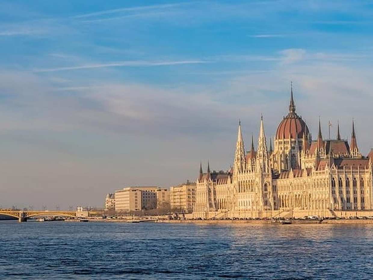 Private Transfer from Frankfurt to Budapest with 2 hours for sightseeing, photo 5