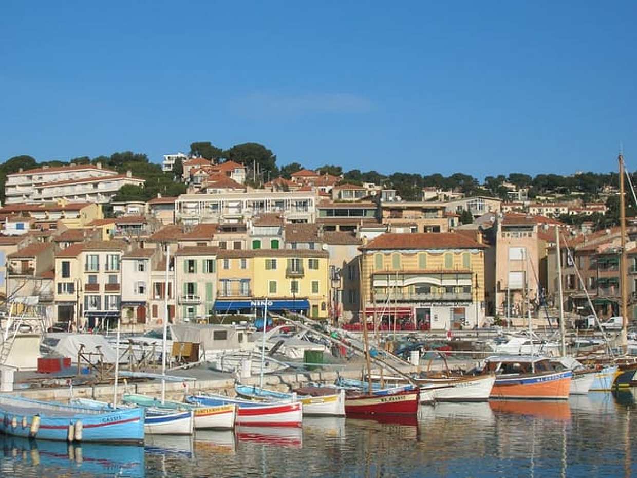 Private Shore Excursion: Toulon to Cassis, Calanques Boat Ride & Wine Tasting, photo 3