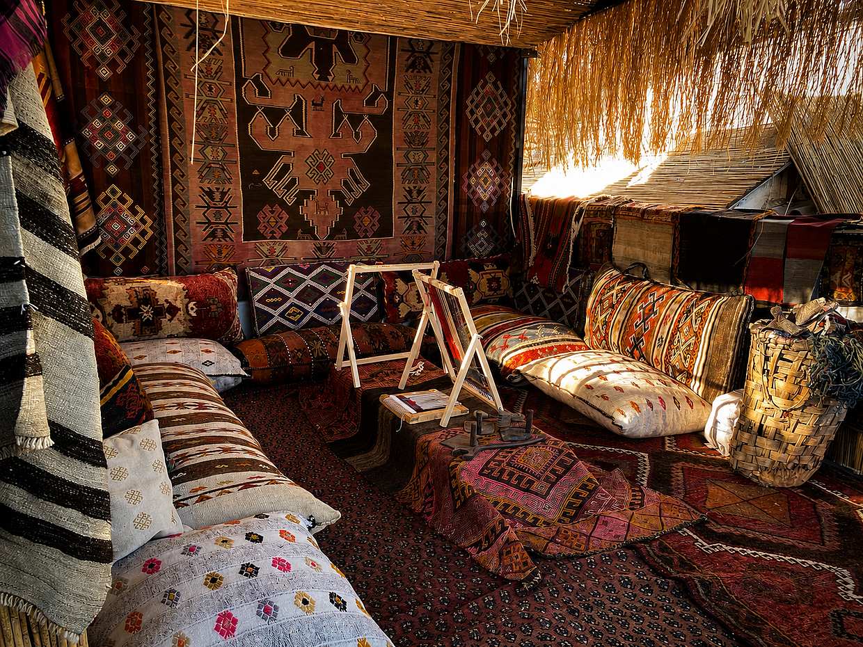 Photo Session Cappadocia Rug Terrace - Open Terrace in Goreme - Turkish Rugs, photo 4