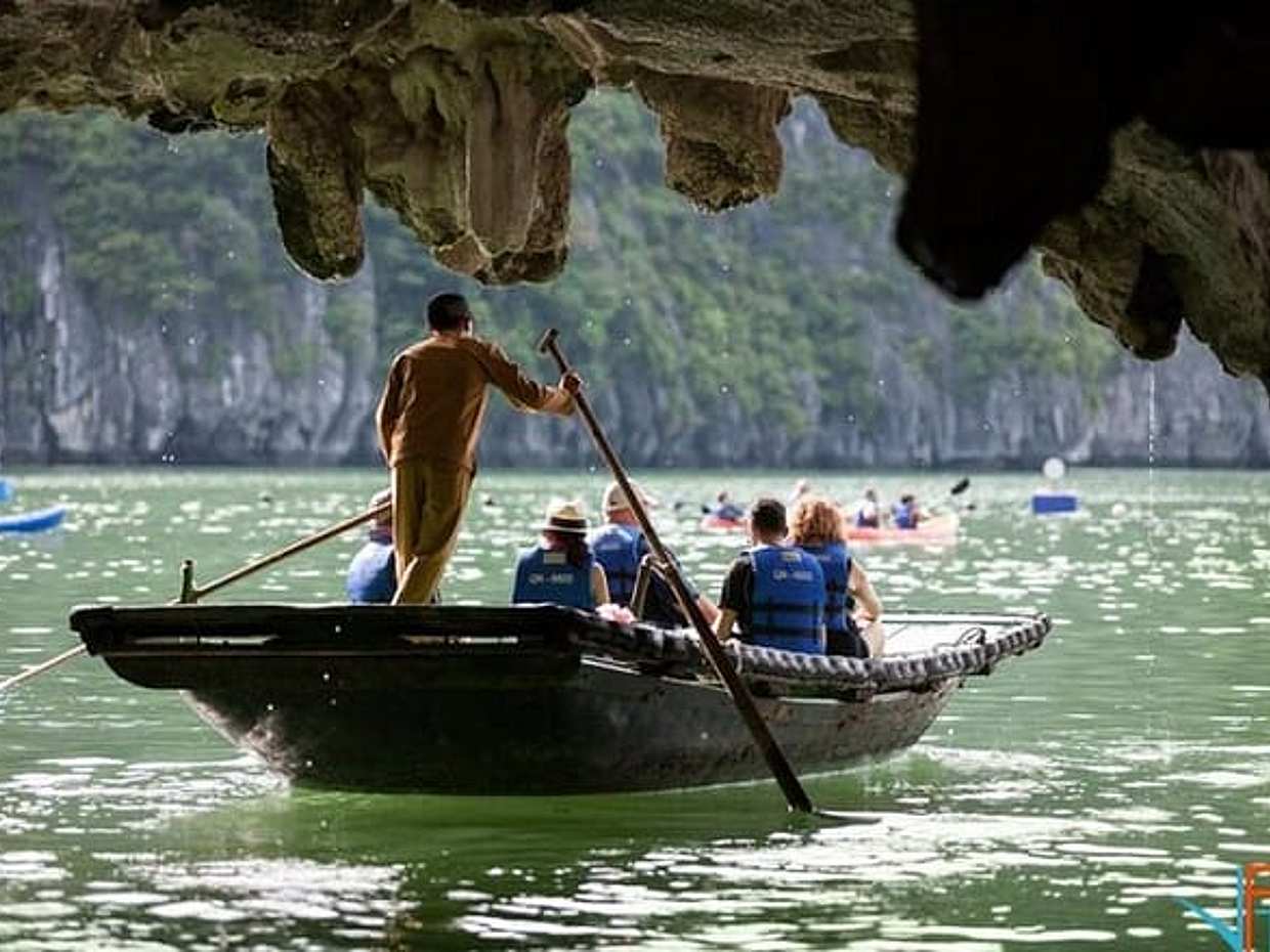 "Z Ha Longu: Soukromá čtyřhodinová plavba památkou světového dědictví ve Vietnamu", photo 5
