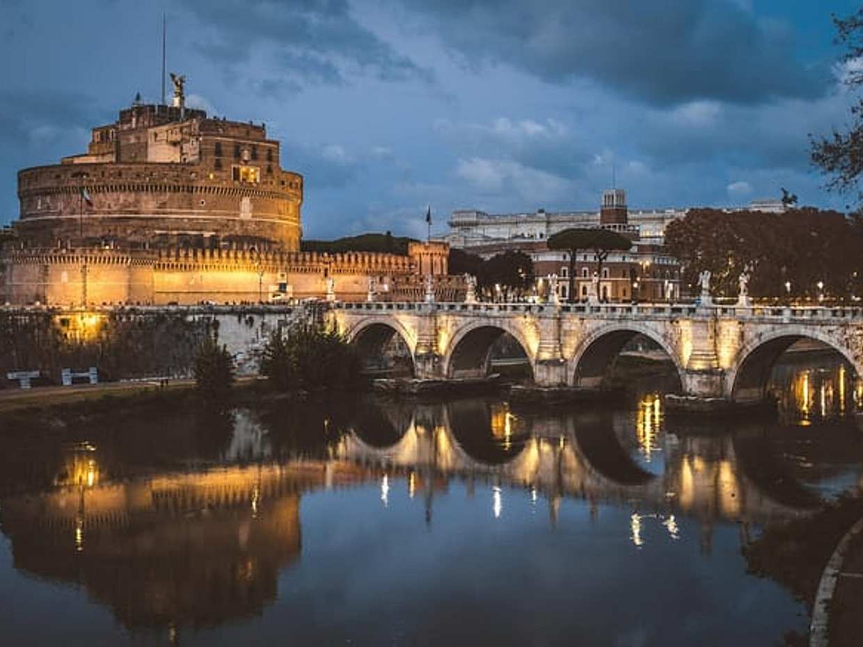 Rome at sunset is magic on two wheels, photo 2