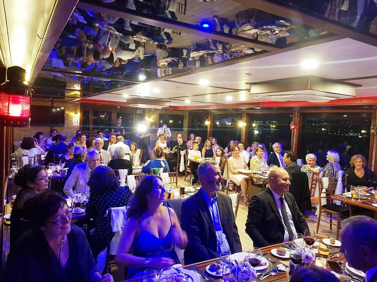 Istanbul New Year's Eve Premier Dinner Cruise on the Bosphorus-2022, Türkiye, photo 2