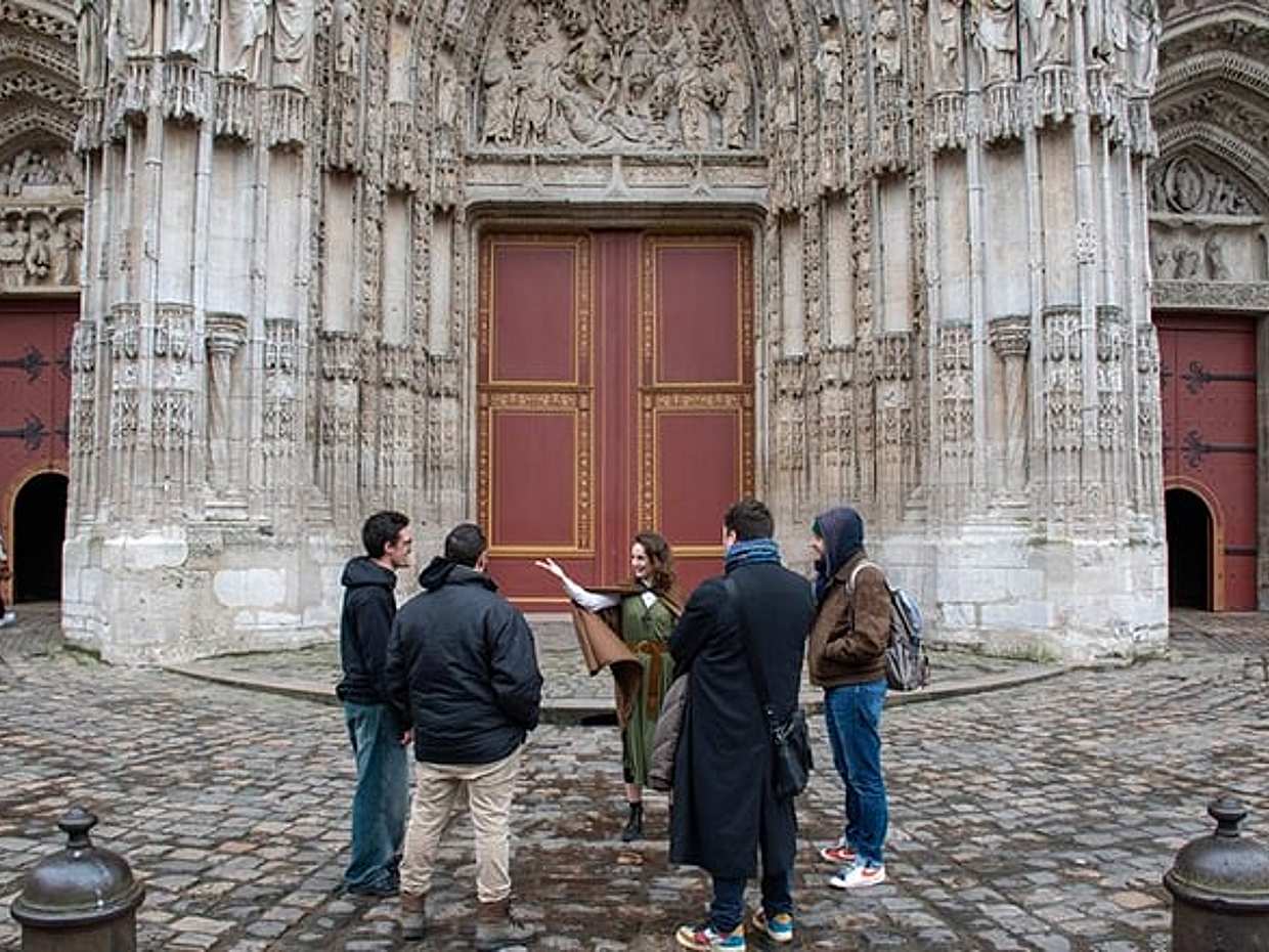 Joan of Arc: Sham Trial or True Guilt?, photo 3