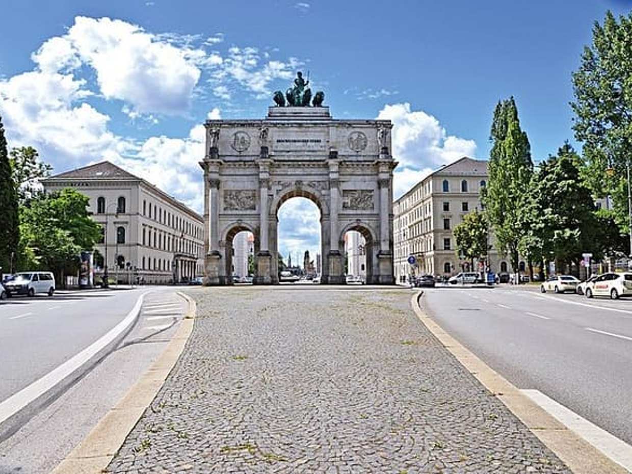 Munich Private 4 Hours Walking Tour with English Speaking Guide in Germany
