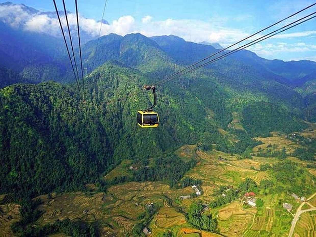 Sapa 2D1N Scenic Fansipan Peak Glass Bridge and Silver Waterfall in Vietnam, Hà Nội, photo 2