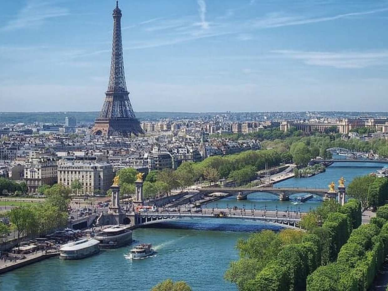 CDG Transfers with Eiffel Summit and Photoshoot in Paris, photo 5