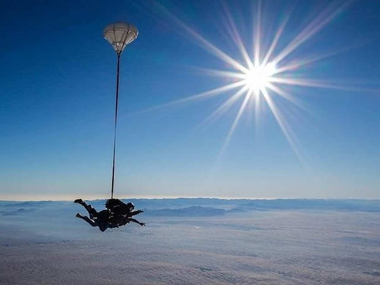 Tandem Skydive Desert- Must do in Dubai with pick up, photo 4