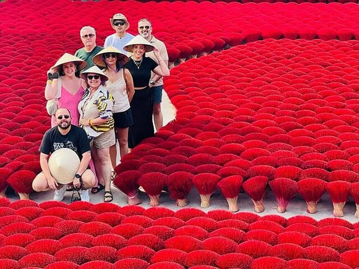 Hanoi Highlights Tour with Incense Village and Lunch Options