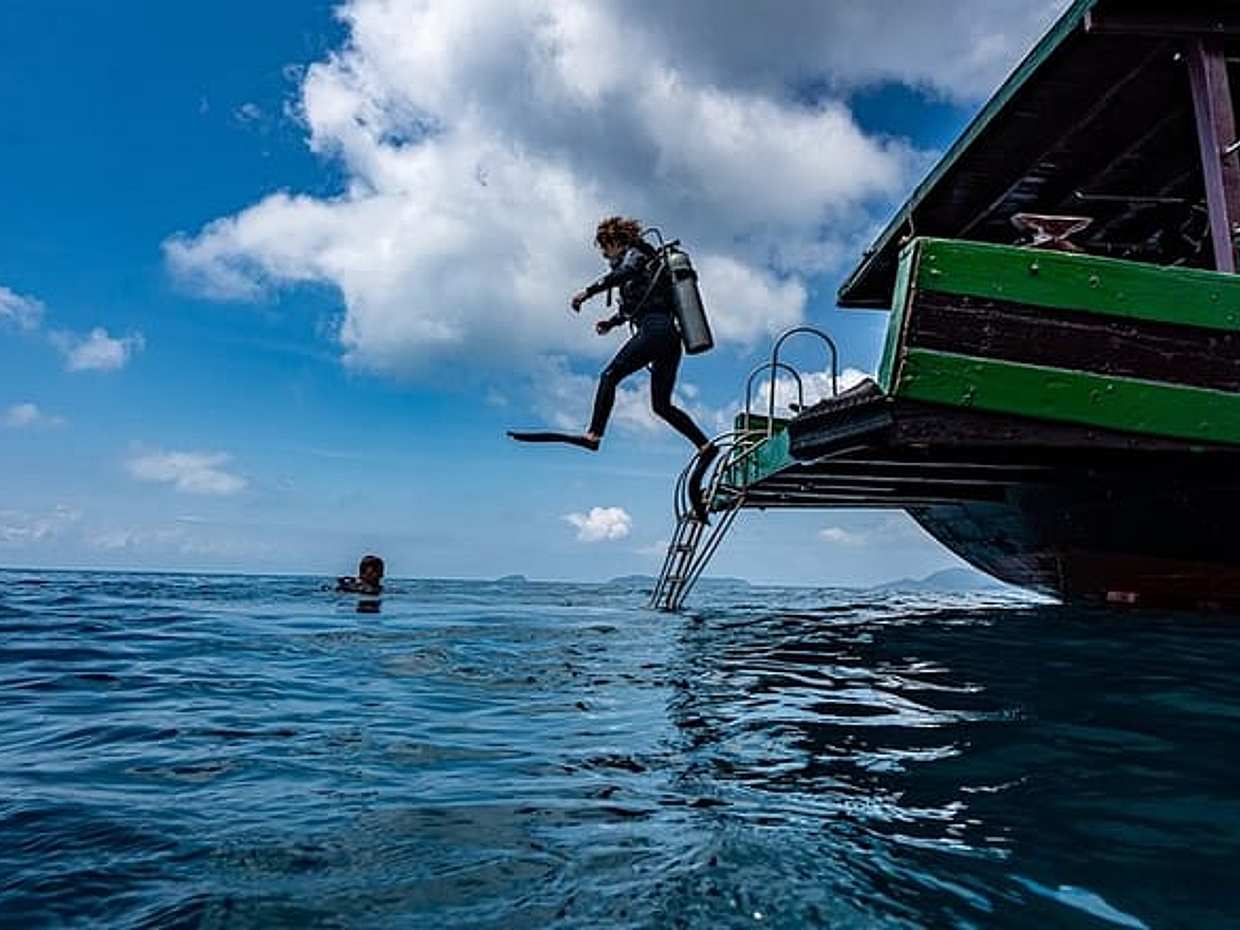 Şnorkelle Dalış Turu Vietnam, Hoi An'daki Cham Adası'nda sertifikalı dalgıçlar veya yeni başlayanlar için., photo 4