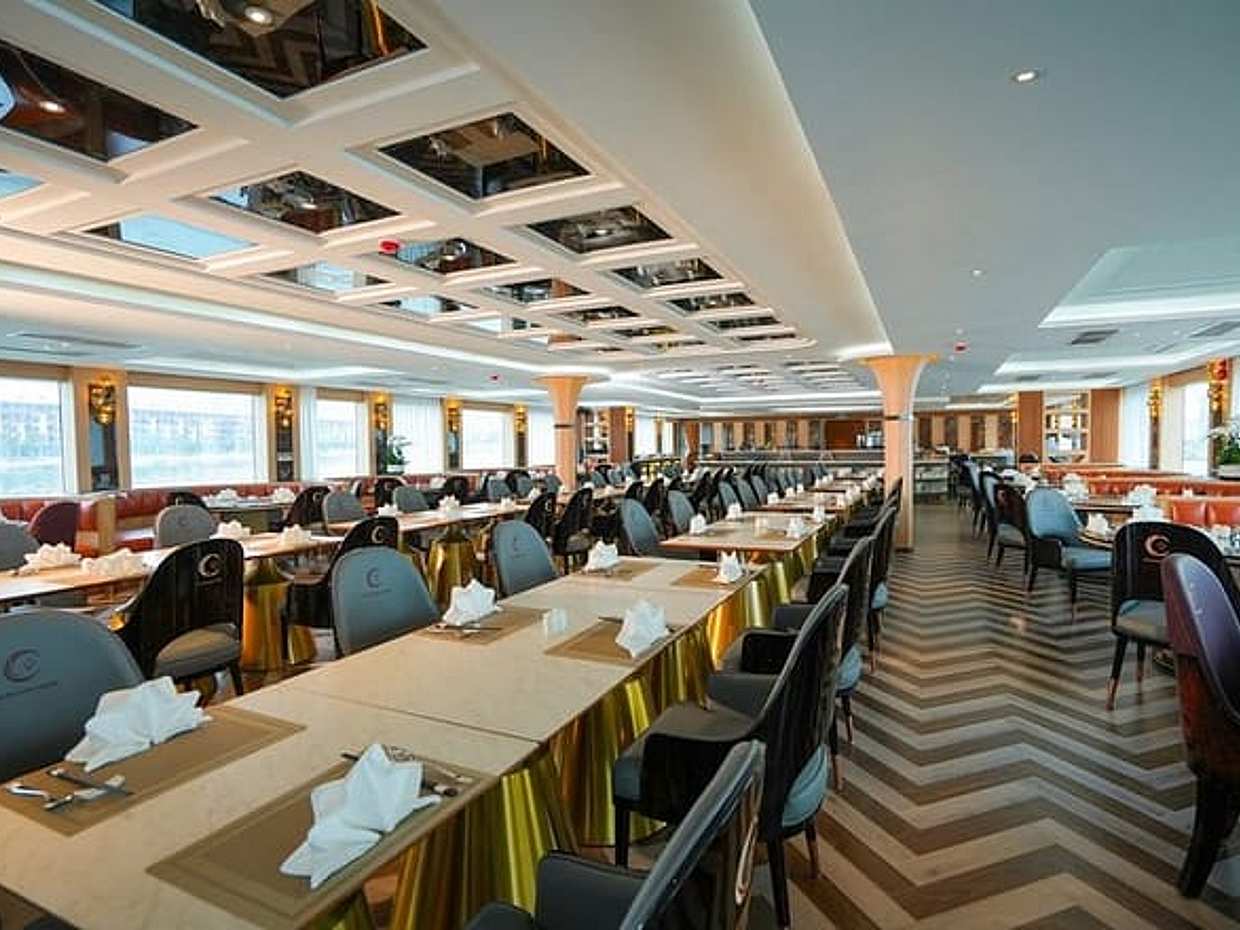 Luxury Luna Cruise Ha Long Bay Premium from Hanoi, photo 4