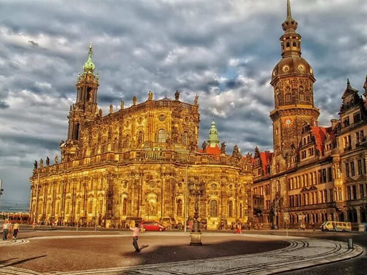 Private Tour Berlin - Dresden with English Speaking Driver in Germany