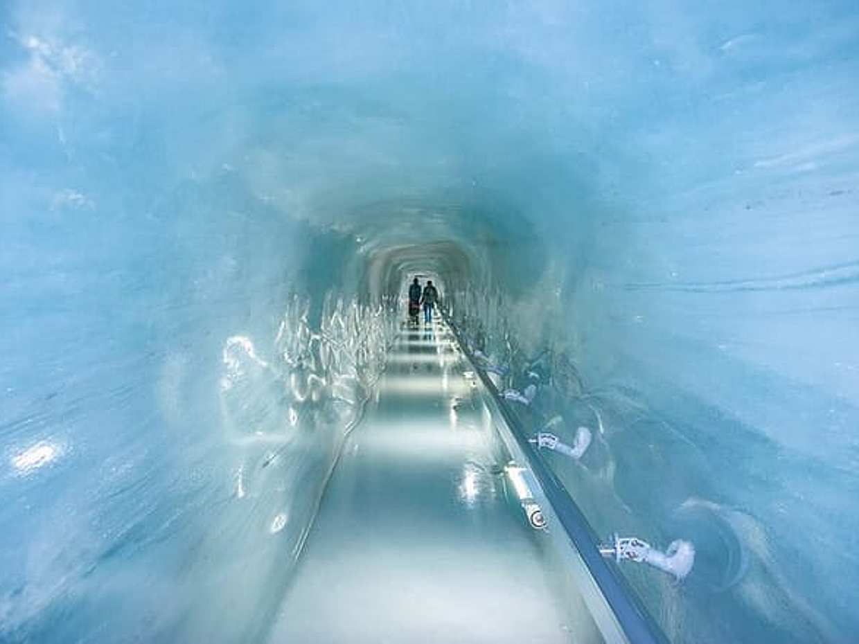 Private tour from Zurich to top of Europe Jungfraujoch & Bern in Switzerland, Zürich, photo 3