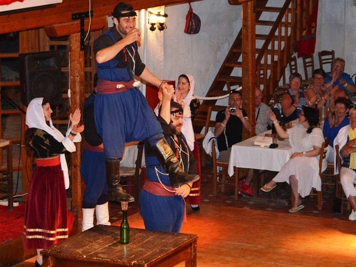 Cretan Night Music, Food & Dancing in Greece, Rethymno