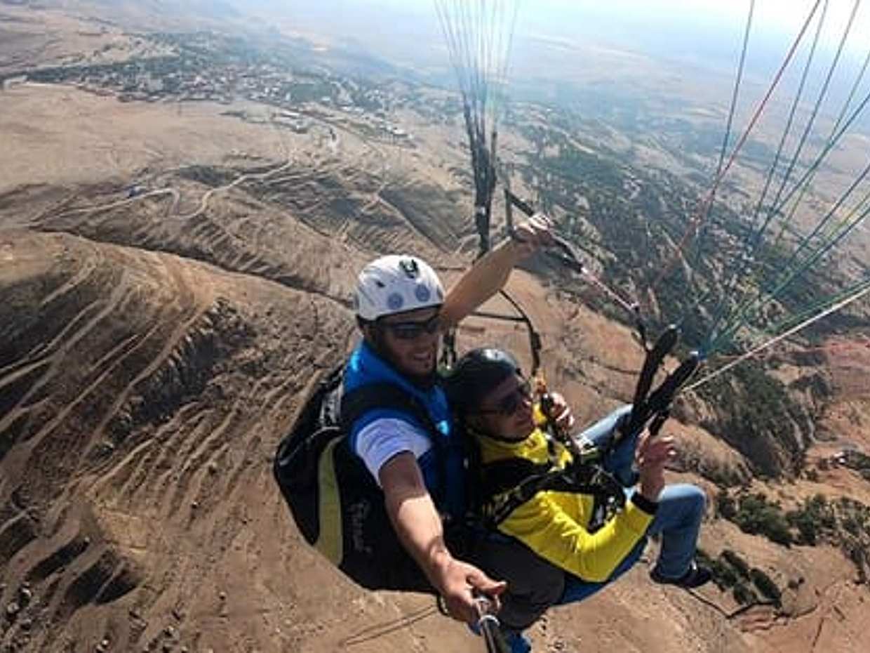 Paragliding at Kik Plateau