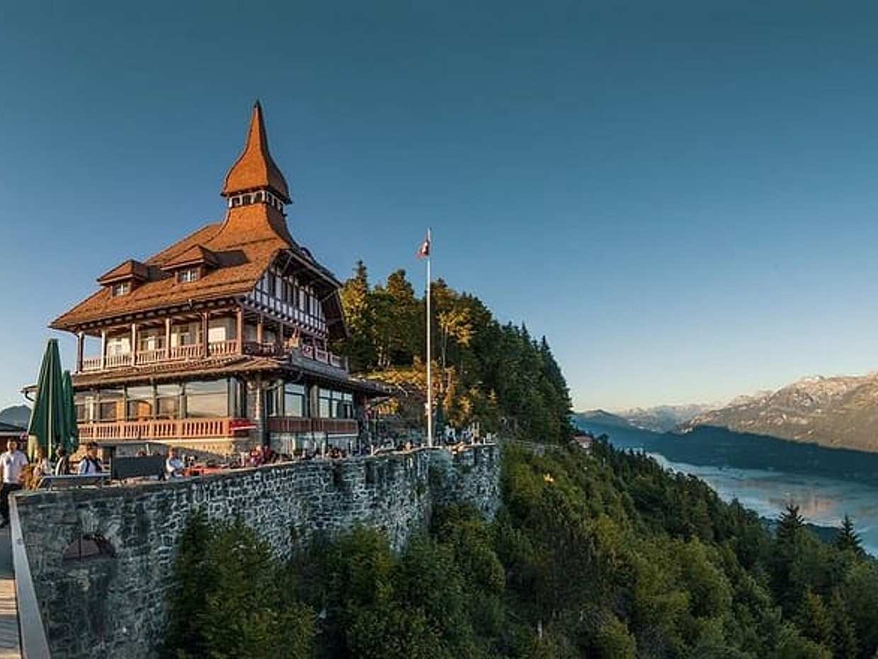 Interlaken: Scenic Walk Through Nature, Culture & Heritage, photo 3