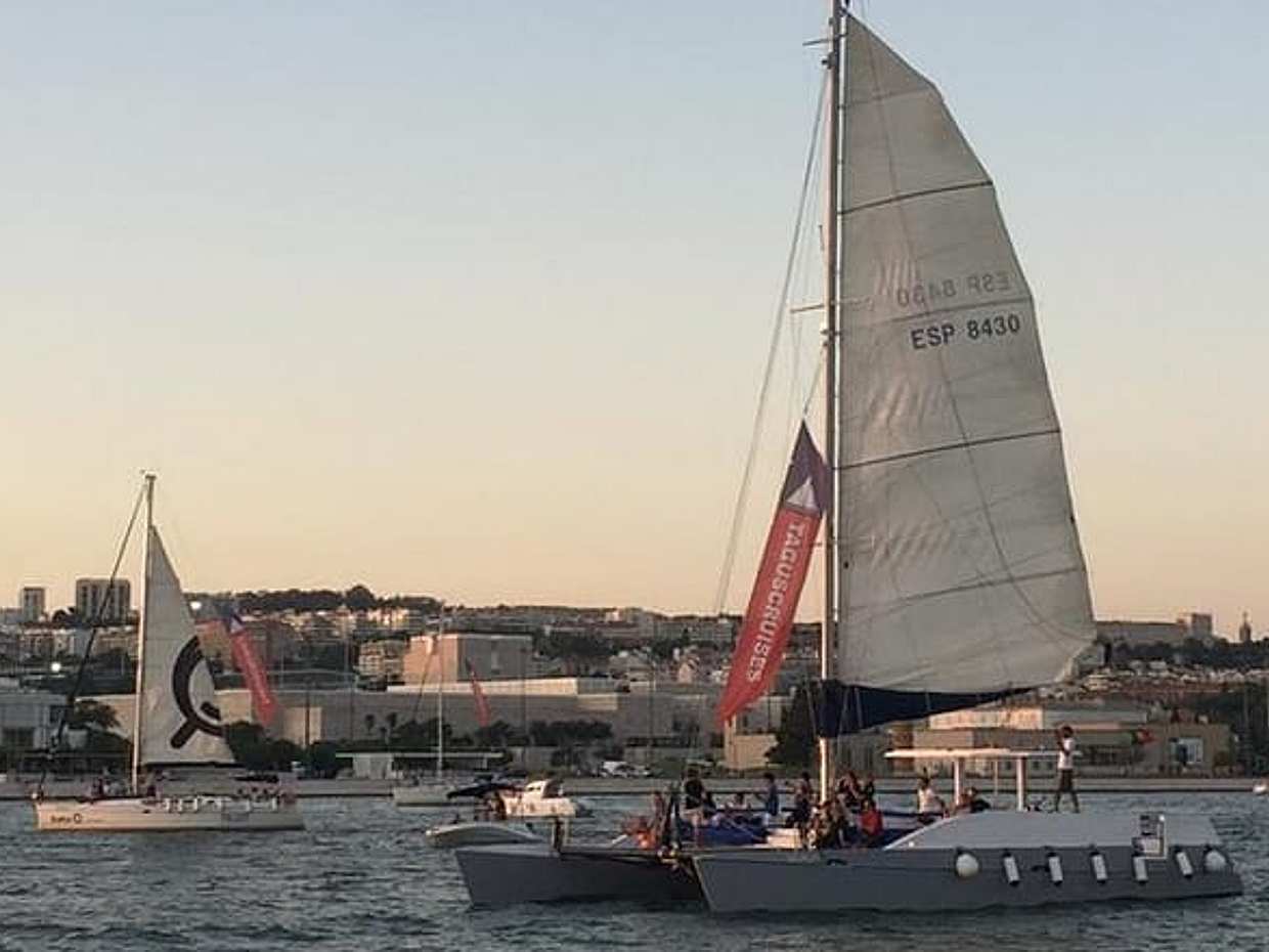 Lisbon Sunset Catamaran Cruise on The Tagus River in Portugal, photo 2