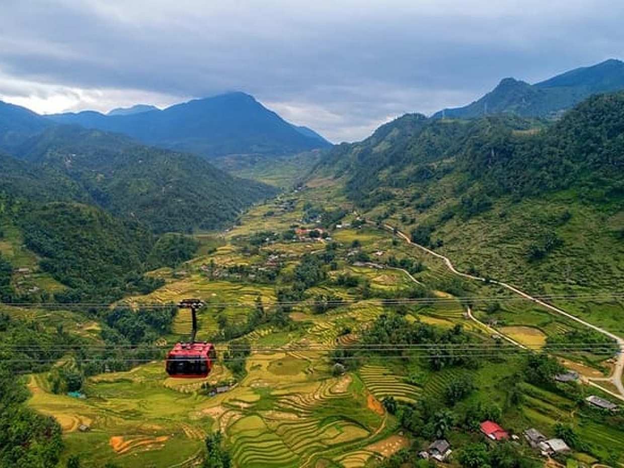 Half Day Fansipan Cable Car Sightseeing & Spiritual Complex, Vietnam, photo 5