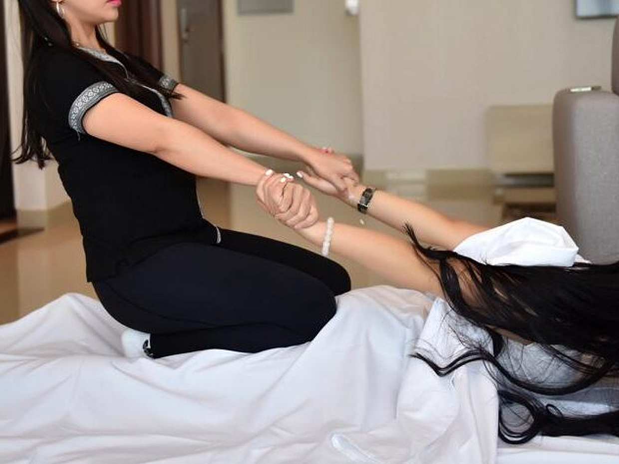 Spa de cuidado en el hogar: Un servicio profesional de terapia de masajes a domicilio en Dubái, en los Emiratos Árabes Unidos., photo 3