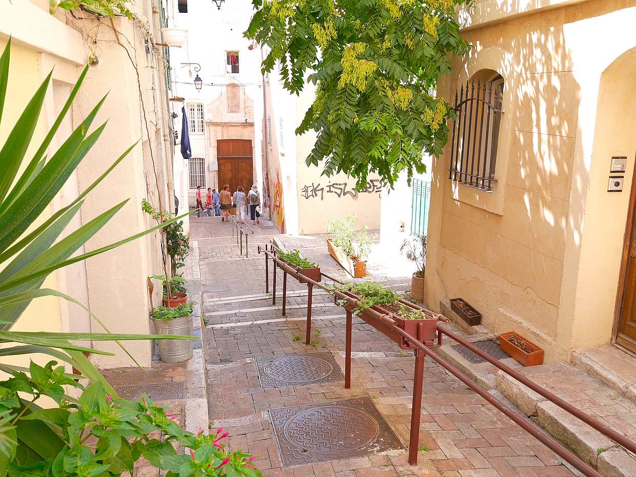 Le Panier: Private Walking Tour in Marseille's Oldest Neighbourhood, France, photo 2