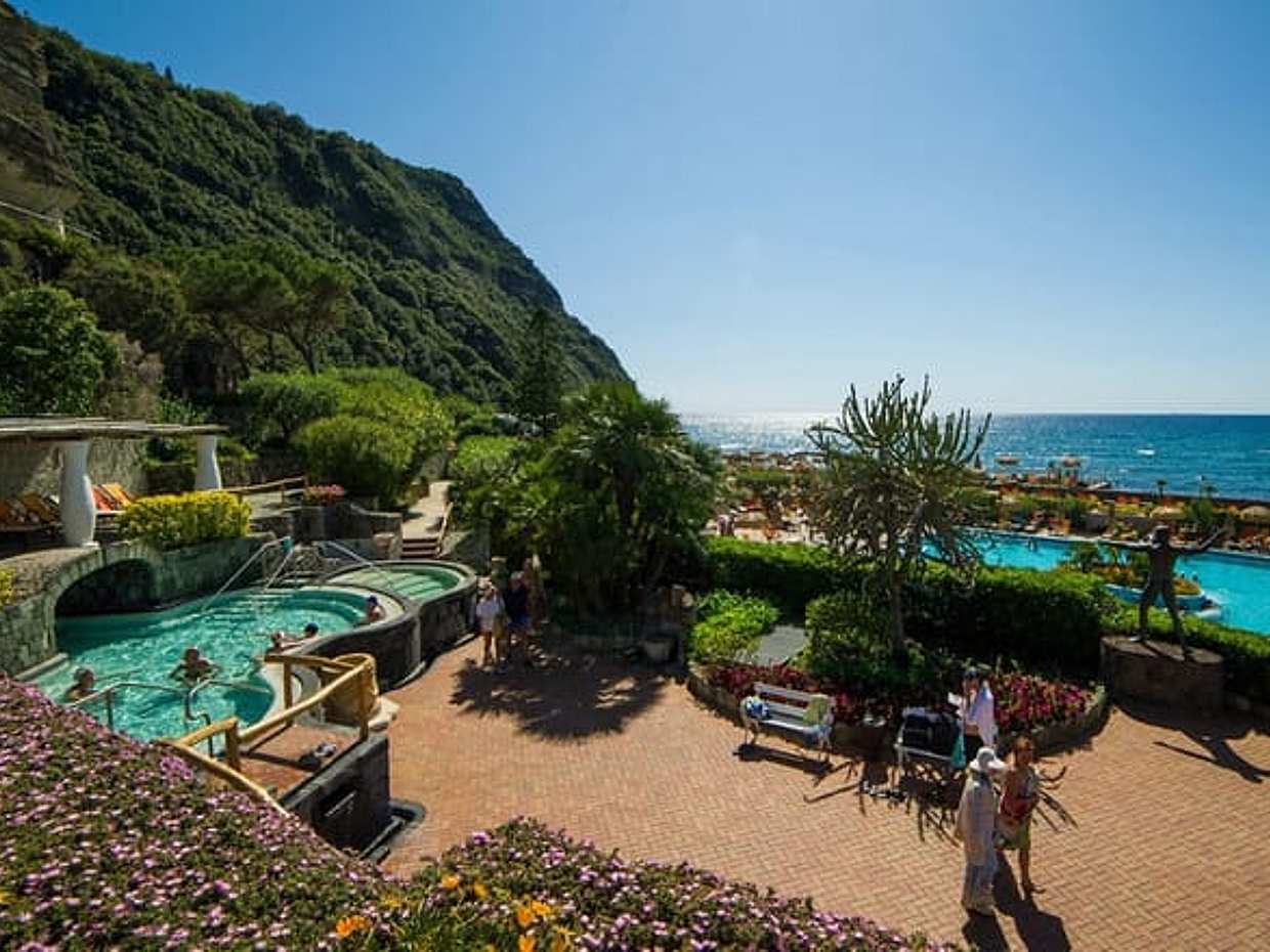 Ischia: Hydrofoil+Transfer+Poseidon Gardens Entry Ticket, photo 3