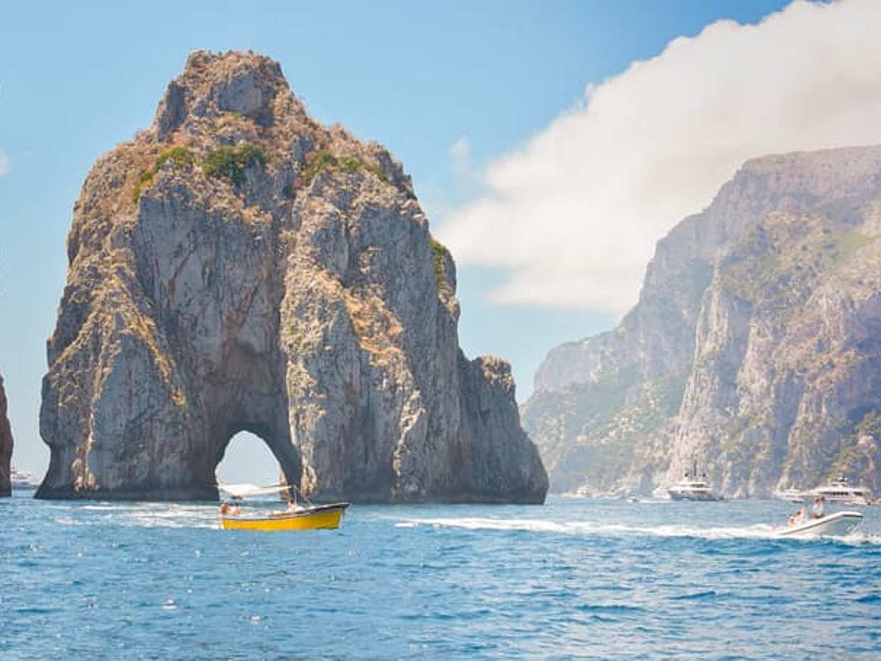 Private tour by boat of Capri Island with Sorrentine Gozzo from Sorrento, photo 4