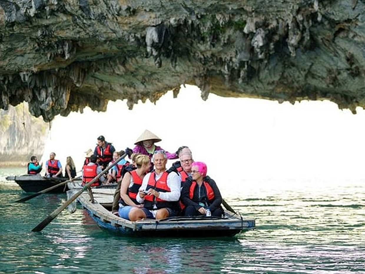 Hanoi Halong Ninh Binh Package Tour (5 Days 4 Nights), photo 3