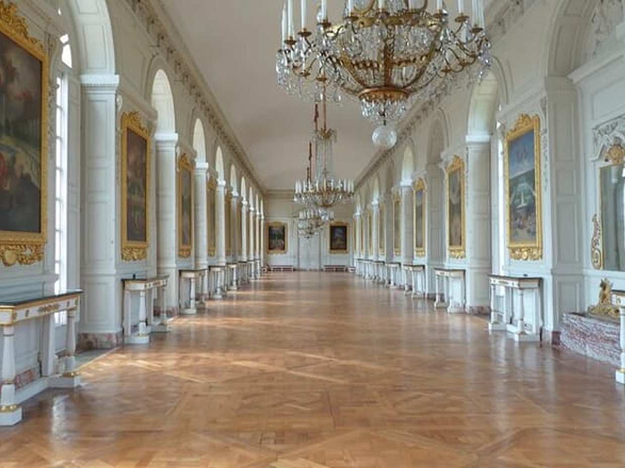 VIP Open Deck Bus Experience in Paris with Cruise and Versailles, photo 4