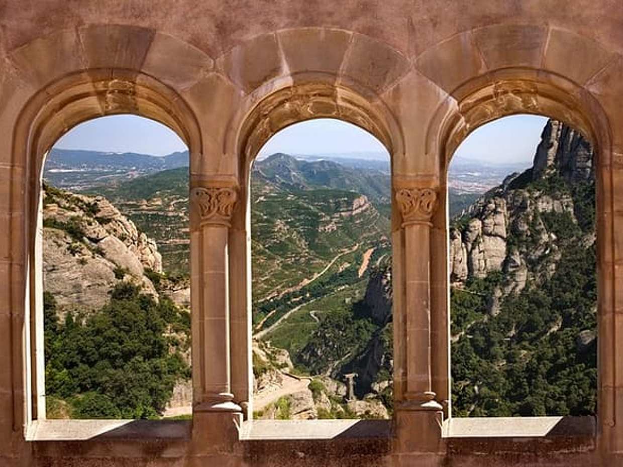 Best of Montserrat: Private Guided Tour with Pick-Up & Drop-Off in Spain, Barcelona, photo 2