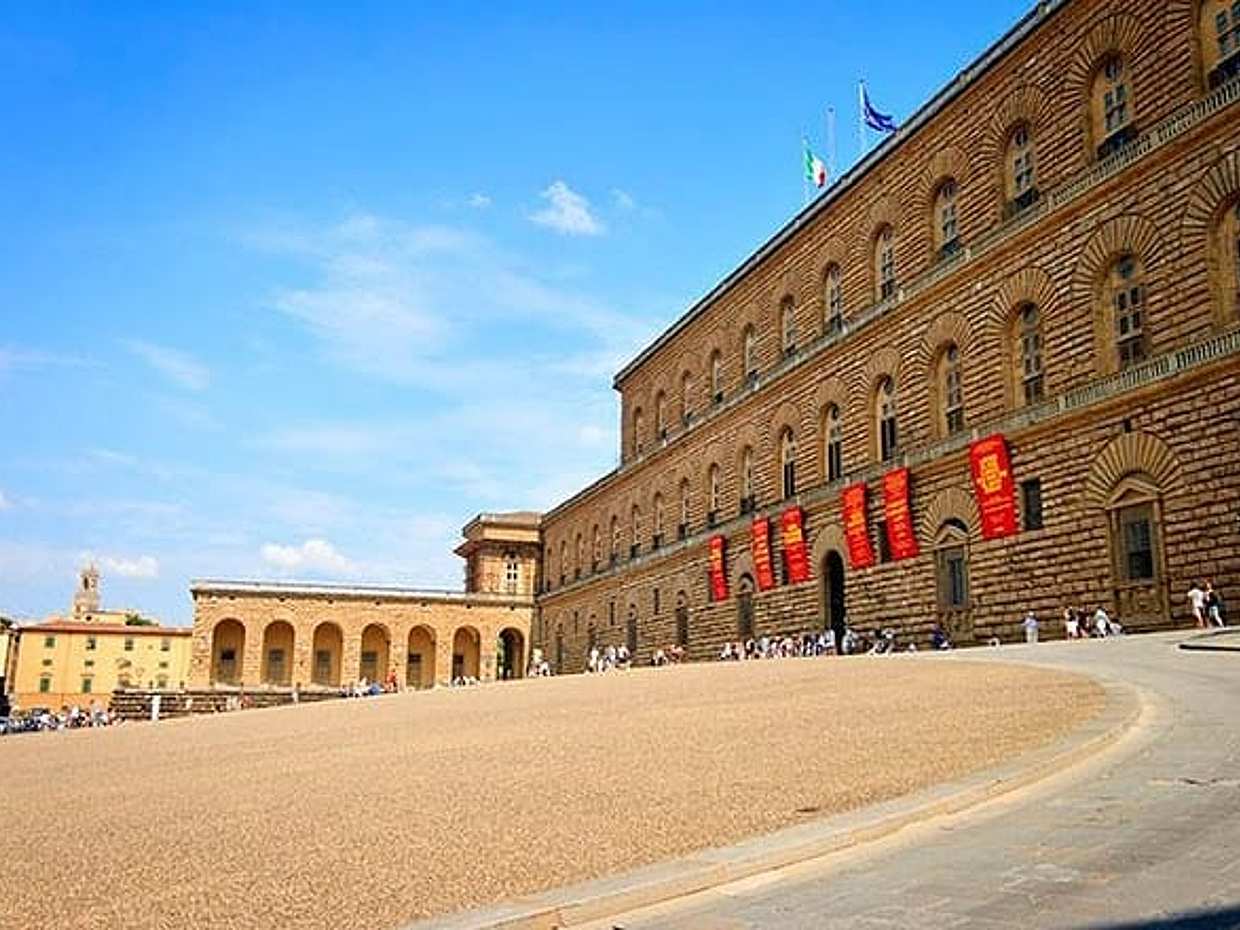 Pitti Palace Private Tour Including Tickets To Boboli Gardens
