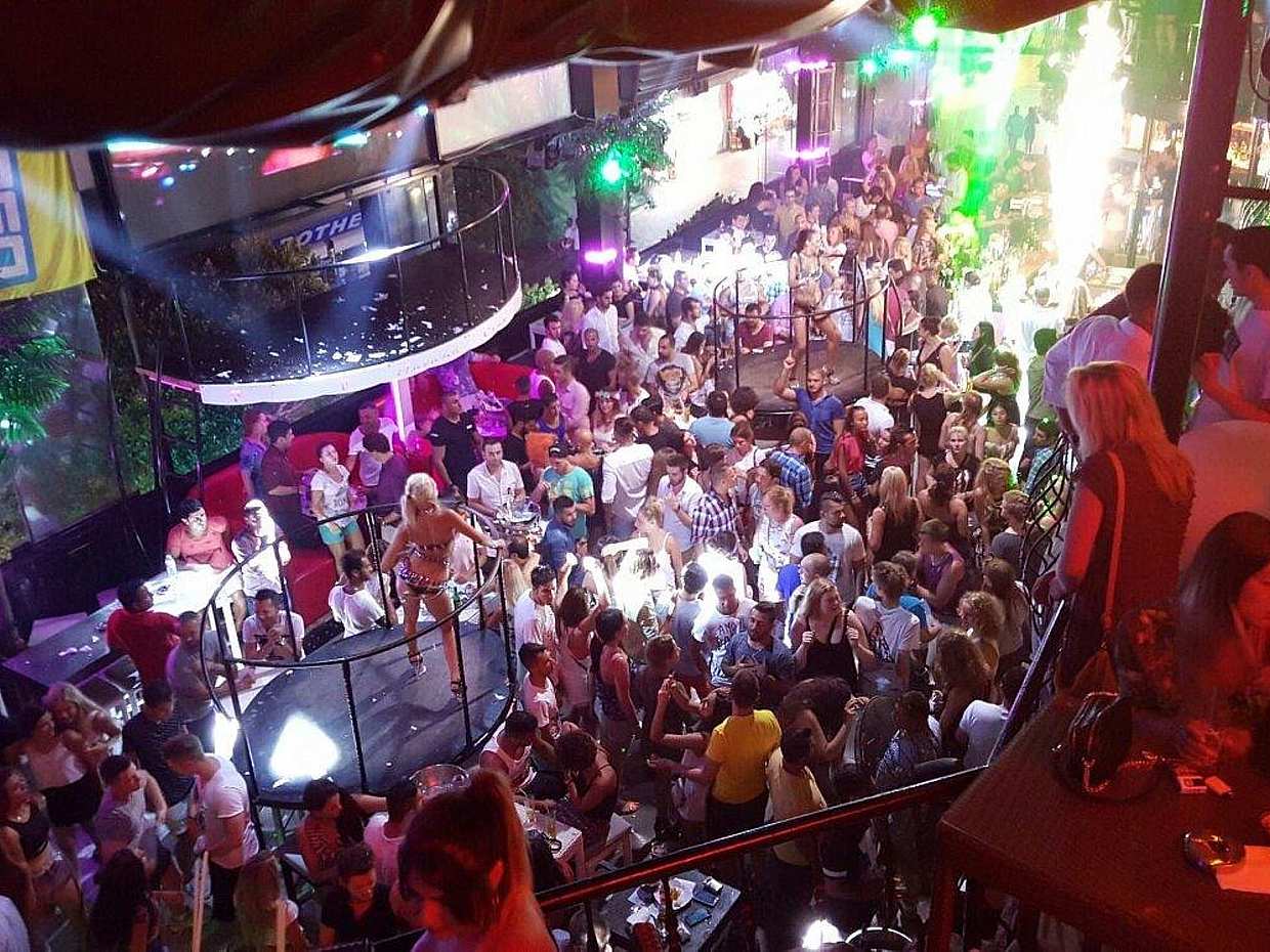 Alanya kroegentocht met partyboottocht en schuimparty in Alanya in Turkije
, photo 5