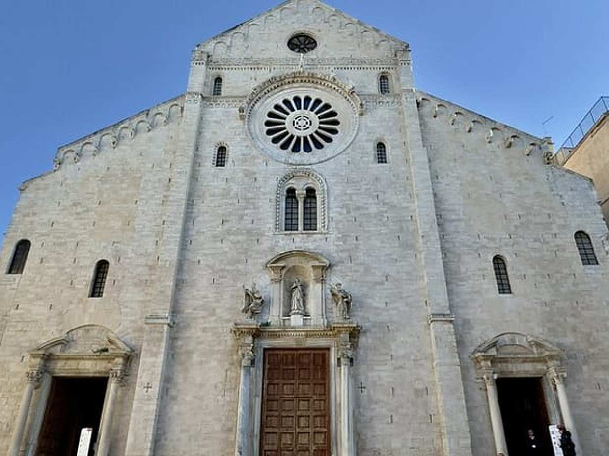 Bari: Guided Tour of the Old Town with Street Food, photo 3