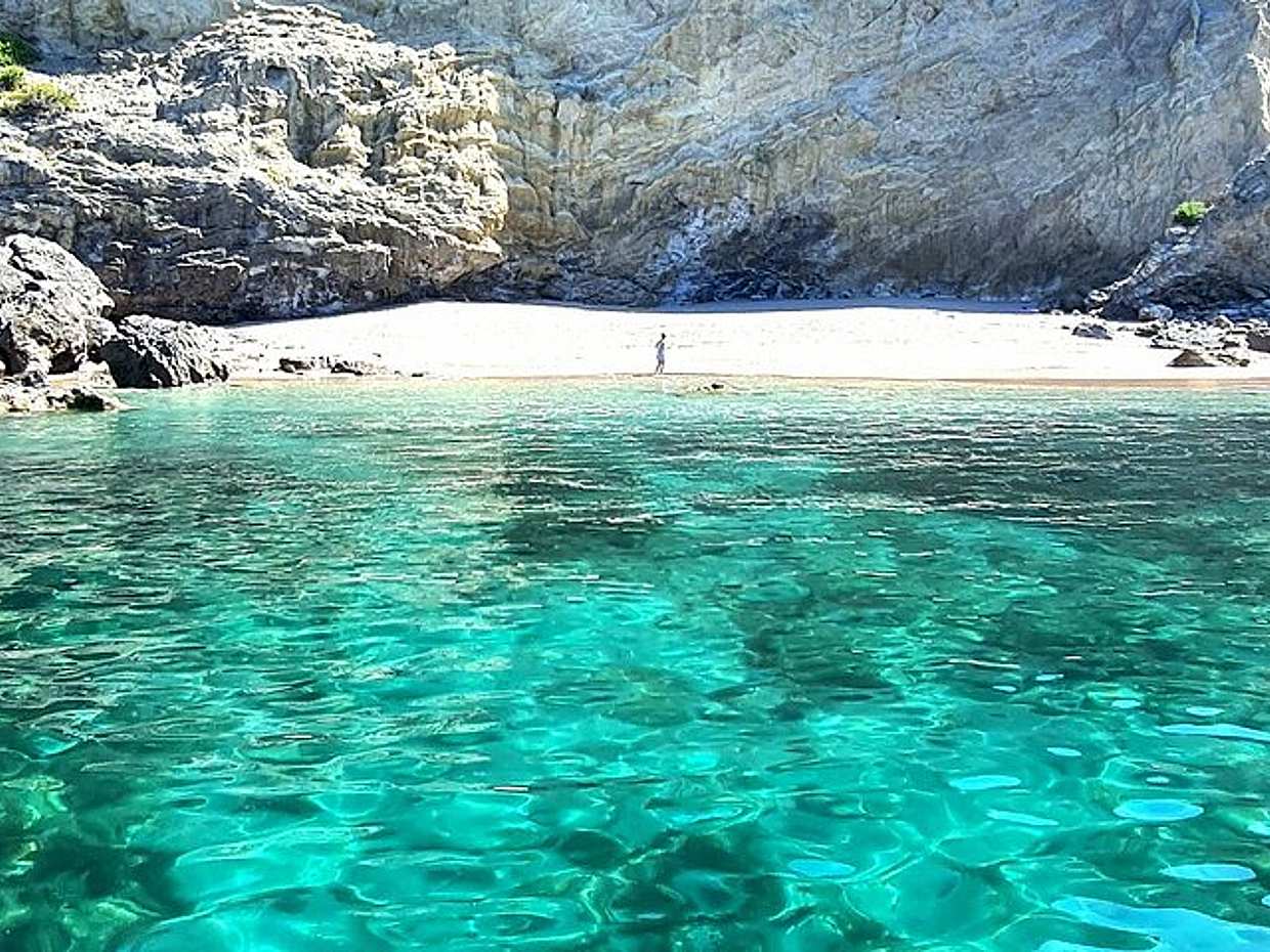 Boat Trip with Snorkel in Portugal, Sesimbra