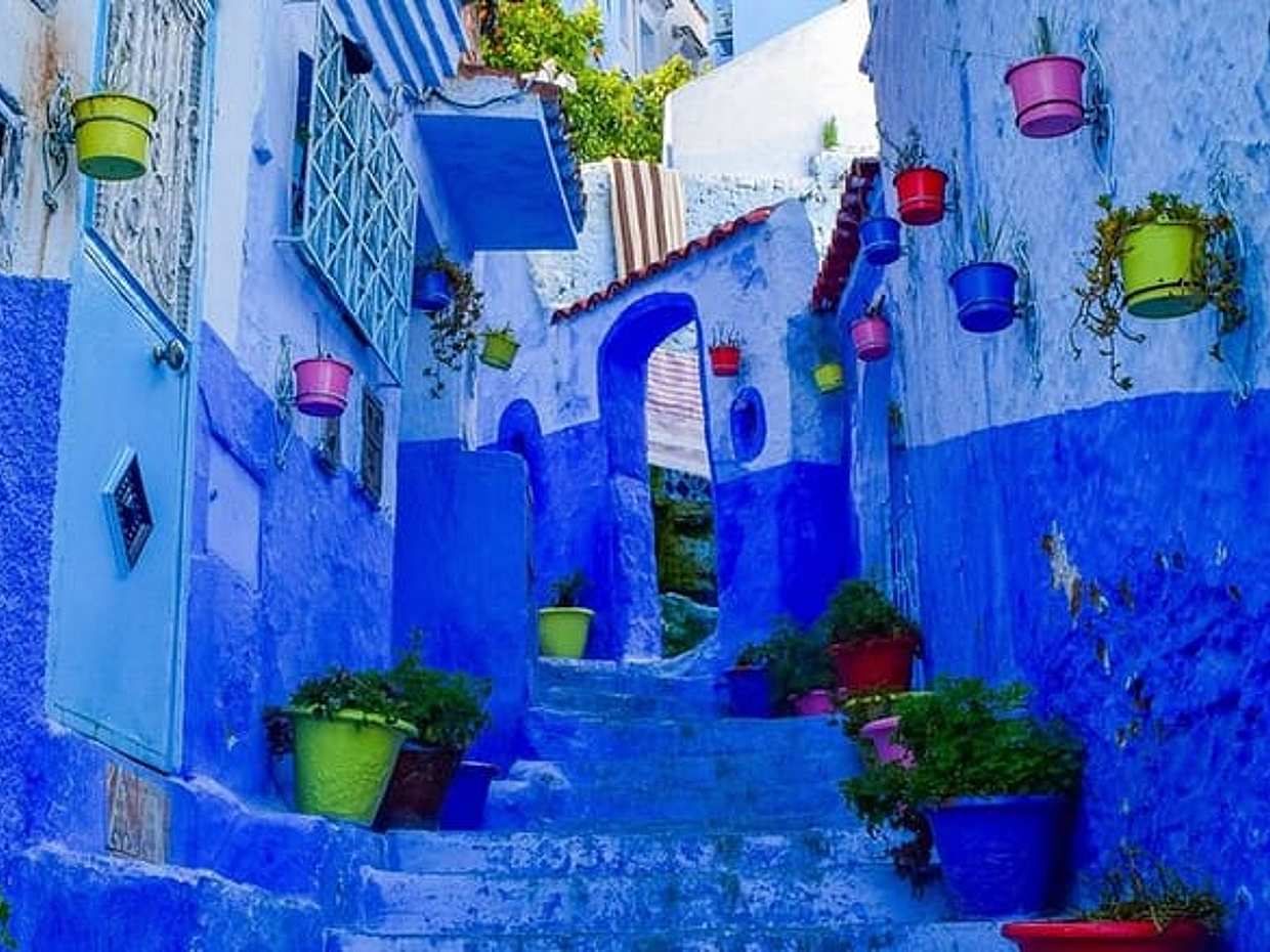 Chefchaouen Private 6-Days Tour from Marrakech via Merzouga and Casablanca